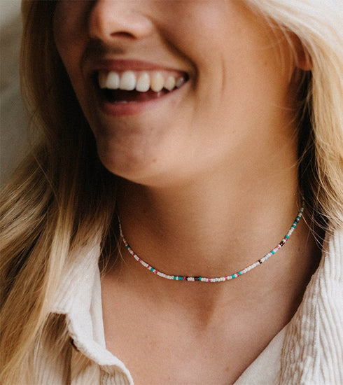 DAINTY BEADED CHOKER NECKLACE