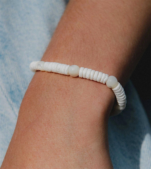 MADASARI BEACH MOTHER OF PEARL BRACELET