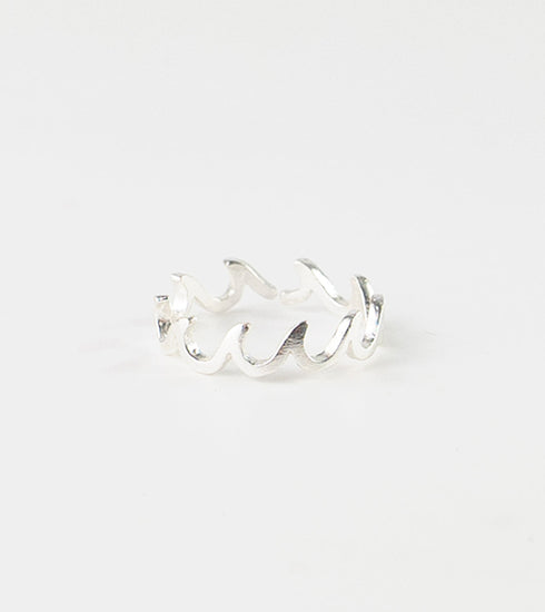 Crashing Wave Ring