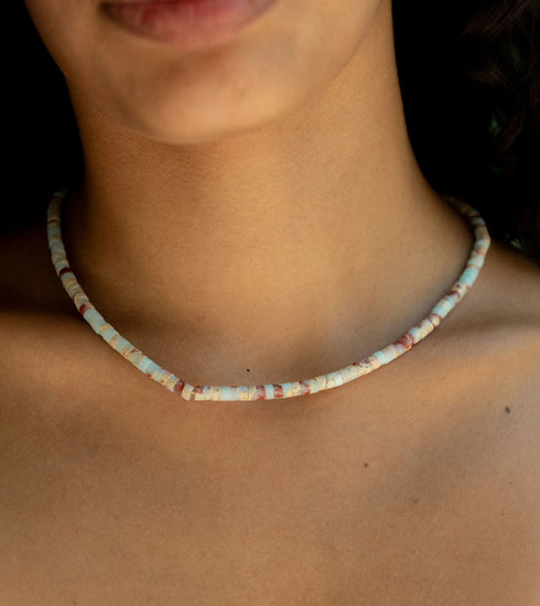 Lake toba beads neclace