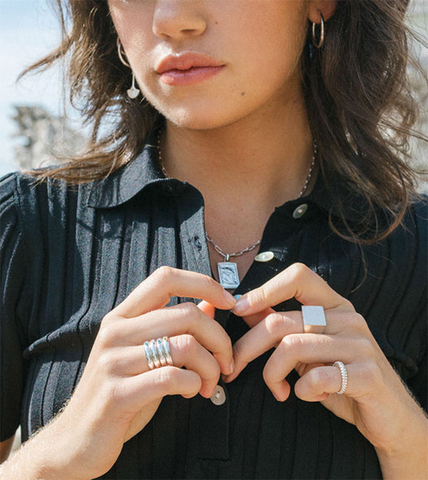 Zirconia Pebble ring silver