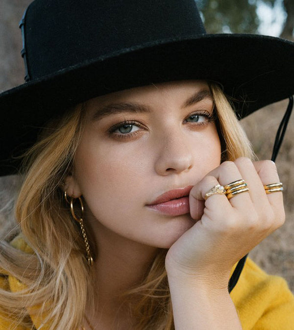 Citrine Pebble ring gold