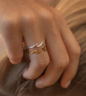 Surfer Girl Double Wave Ring GOLD