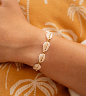 shell and gold bracelet