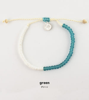 shell and glass beaded bracelet