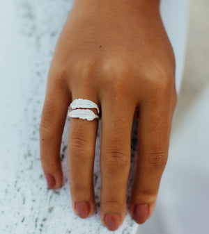Bocca Feather Ring