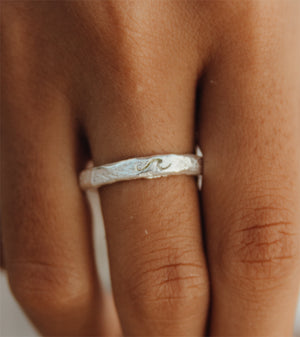 Flow With It Engraved Wave Ring Silver